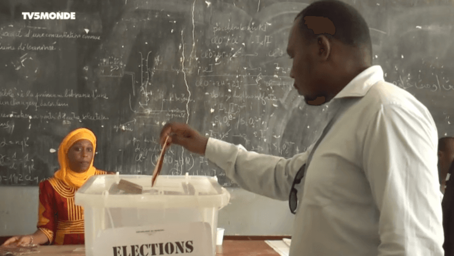 Sénégal : la coalition présidentielle perd la majorité absolue aux législatives