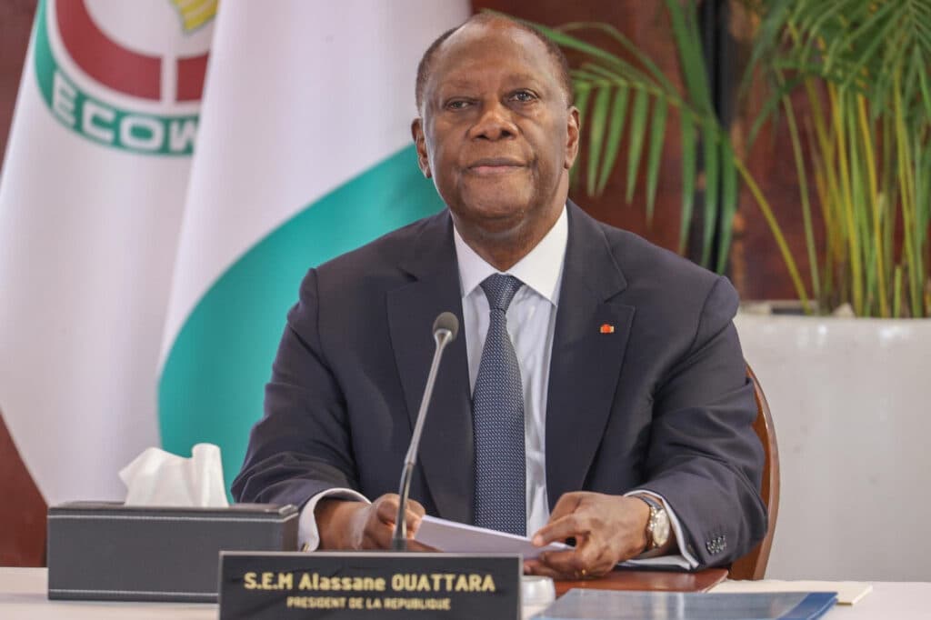 Côte d’Ivoire : Face au corps diplomatique, Ouattara évoque sa candidature à la présidentielle de 2025 et assure : “Je suis en pleine santé”