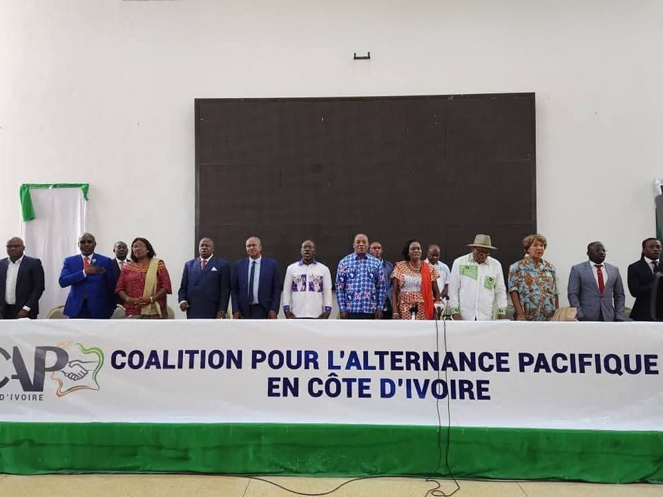 Côte d’Ivoire : Un groupement de partis de l’opposition appelle à un dialogue urgent pour des élections pacifiques en octobre, un grand meeting prévu le 31 mai