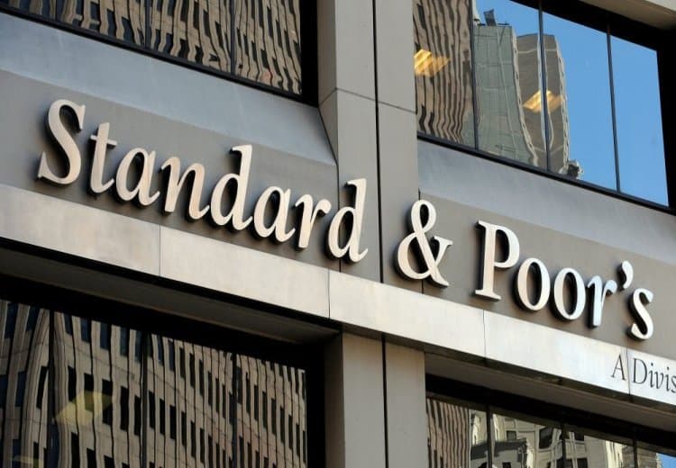 L’agence de notation américaine Standard & Poor’s a fait passer la note du Sénégal à B- avec une perspective négative / Wikimédia