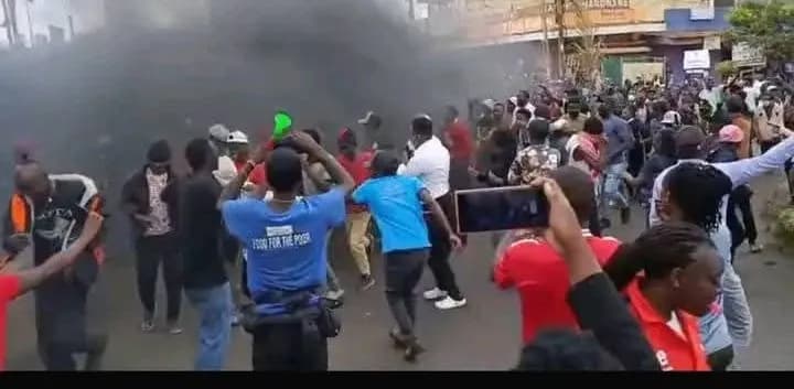 Angola : Vive protestation des populations contre la hausse des prix du carburant, au moins cinq personnes tuées et plus de 1200 interpellations
