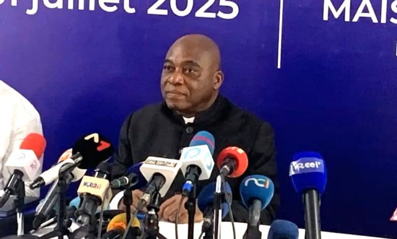 Côte d’Ivoire : PPA-CI, Ahoua Don Mello démis de ses fonctions de vice-président après l’annonce de sa candidature à l’élection présidentielle de 2025
