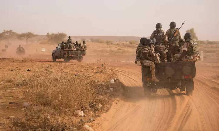 Niger : 27 soldats tués dans deux attaques coordonnées dans la région de Tillabéri