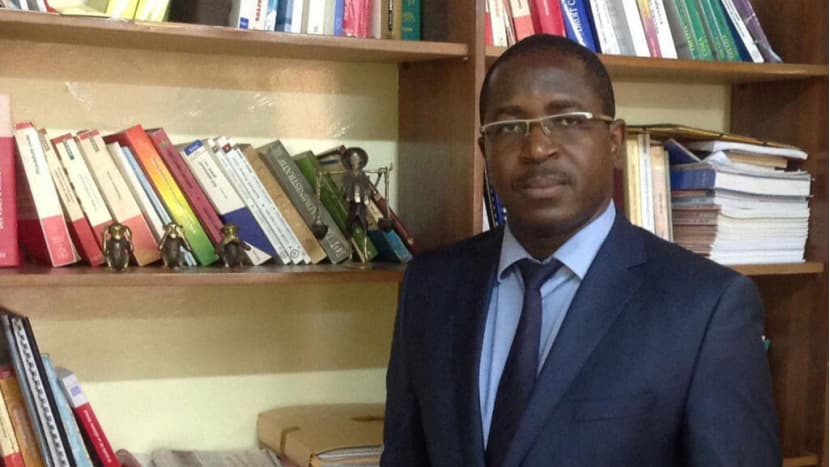 Burkina Faso : Les avocats de Me Guy Hervé Kam demandent que la détention illégale de leur client cesse