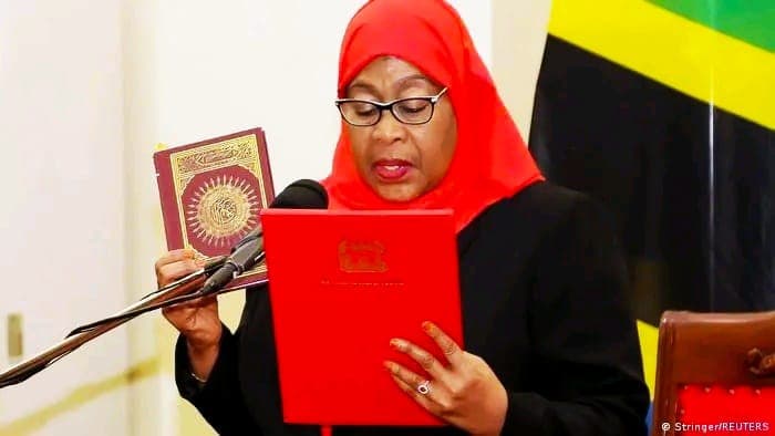 Tanzanie : Samia Suluhu Hassan investie malgré la contestation, l »opposition évoque un » hold up électoral « .