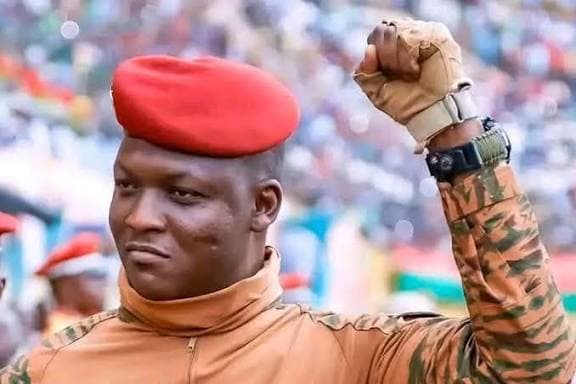 Burkina Faso : le capitaine Ibrahim Traoré affirme avoir neutralisé toutes les poches des terroristes