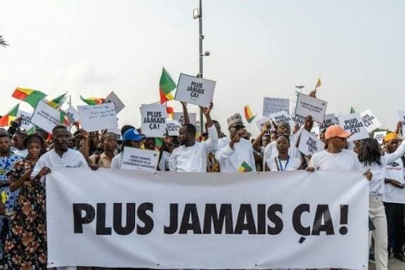Bénin : La justice resserre l’étau après le putsch manqué, une trentaine de suspects majoritairement des militaires en détention provisoire