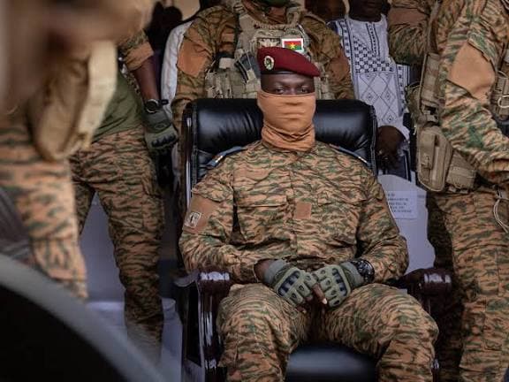 Burkina Faso : Nuit de tensions et rumeurs de coup d’État à Ouagadougou et Bobo-Dioulasso
