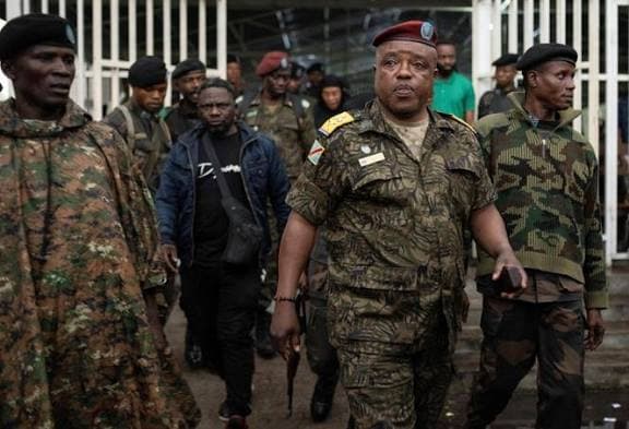 RDC : Des officiers supérieurs de l’armée envoyés en prison pour atteinte à la sûreté de l’État