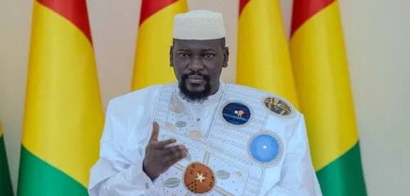 Guinée : Mamadi Doumbouya pose les premiers jalons de son septennat, le gouvernement partiellement remanié