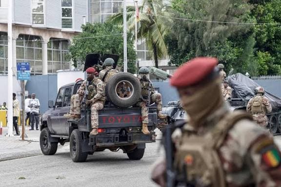 Guinée : Tirs nourris à la prison centrale de Kaloum, Toumba Diakité enlevé ?