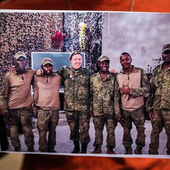 Kenya : Plus de 1.000 Kényans enrôlés pour combattre aux côtés de la Russie en Ukraine, le scandale révélé au Parlement