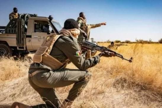 Mali : Offensive de l’armée dans la région de Kayes, 40 terroristes tués et 12 otages libérés