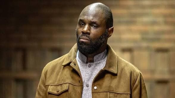Affaire Kemi Seba : Flou judiciaire et détention prolongée de l’activiste panafricaniste à Pretoria
