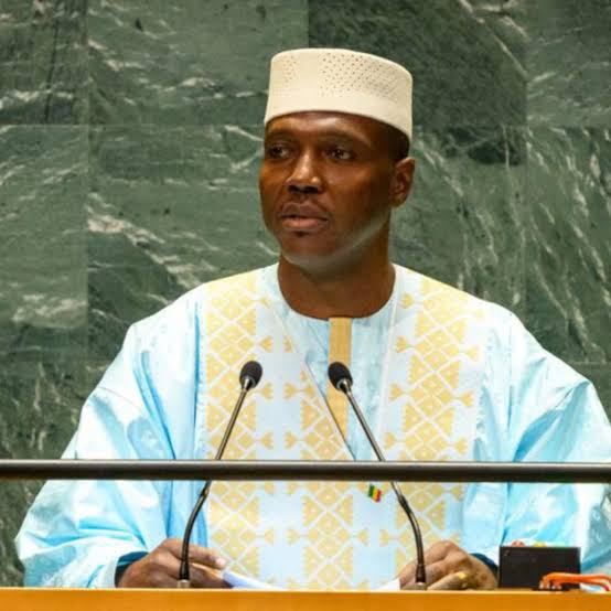 Attaques coordonnées au Mali : Le Premier ministre Abdoulaye Maïga dénonce des soutiens extérieurs et affiche la fermeté de l’État