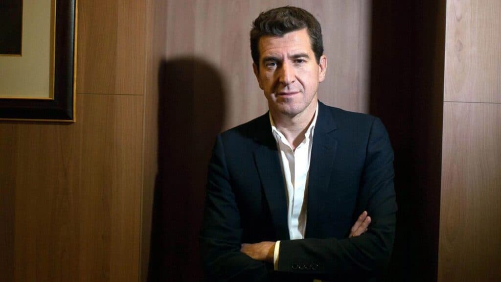 Matthieu Pigasse au Venezuela : le banquier français face au casse-tête d’une dette géante