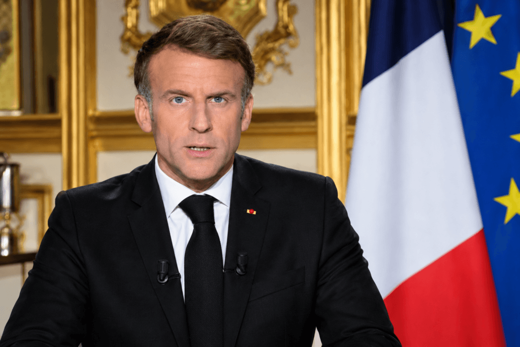 France : Emmanuel Macron écarte le recours à l’état d’urgence après les violences et les pillages